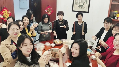 共享歡樂 | 百裕集團營銷中心喜樂鬧元宵、暖心慶生日